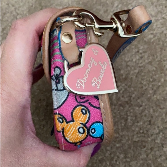 Disney Pink Sketch Print Wristlet! - Picture 6 of 6